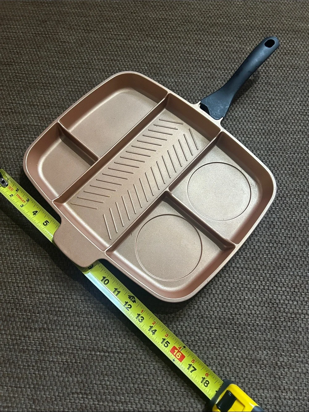 Non-Branded Rose Gold 5-Section Multi-Use Breakfast Frying Pan